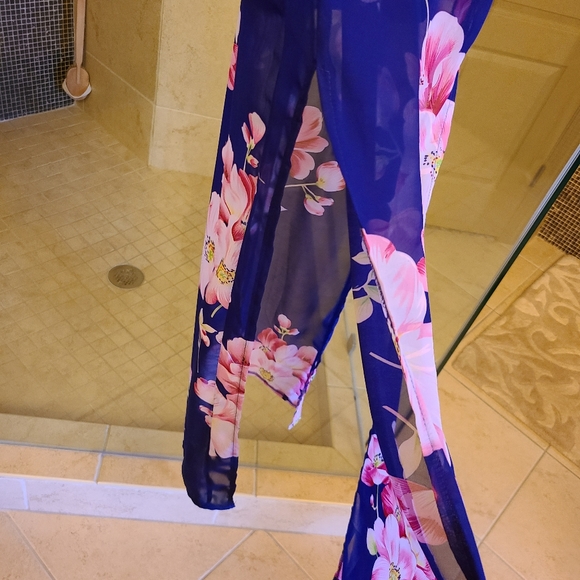 Tea & Cup maxi dress - Picture 4 of 7